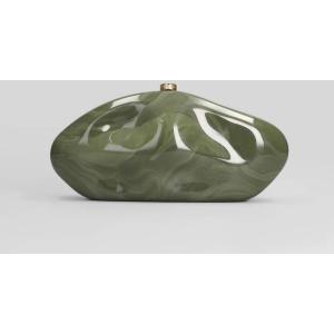 Pochette The caldera  in Acrilico Verde