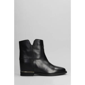 Tronchetto zeppa interna  in Pelle Nera