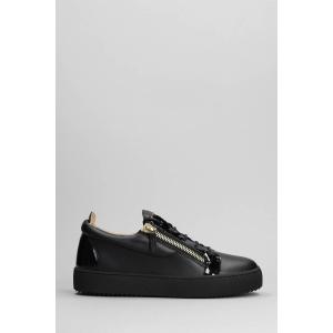 Sneakers A1 in Pelle Nera