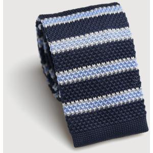 Cravatta in maglia a righe