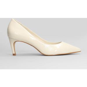 Decollete  in Vernice Beige